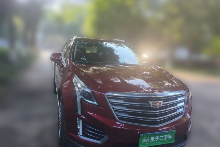 Used Cadillac XT5 2016 28T Four-Wheel Drive Luxury Model Front Right 45 Deg