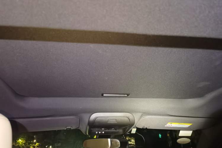 Used Cadillac XT5 2016 25T Tech Edition Headliner