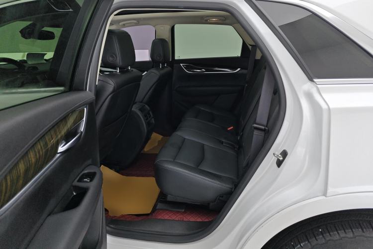 Used Cadillac XT5 2016 25T Luxury Model Left Rear Seat
