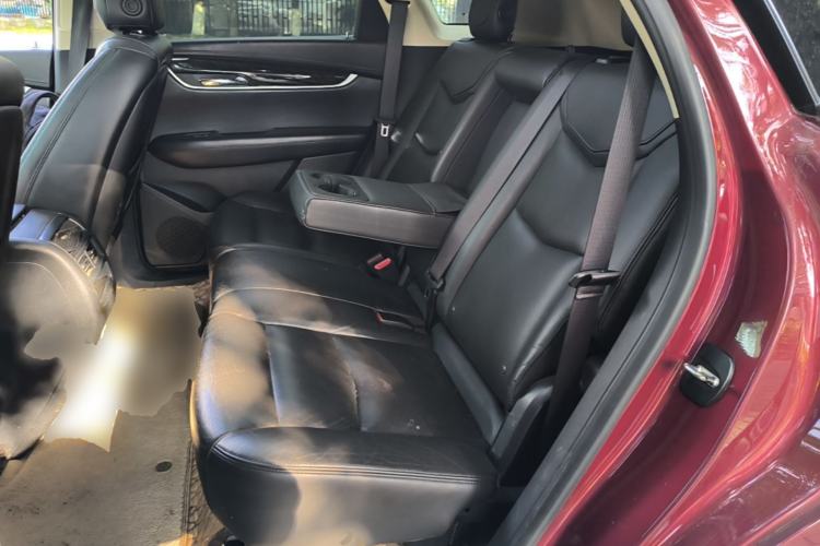 Used Cadillac XT5 2016 25T Luxury Model Left Rear Seat