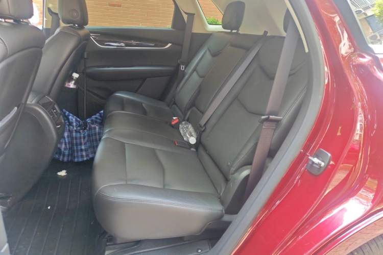 Used Cadillac XT5 2016 25T Luxury Model Left Rear Seat