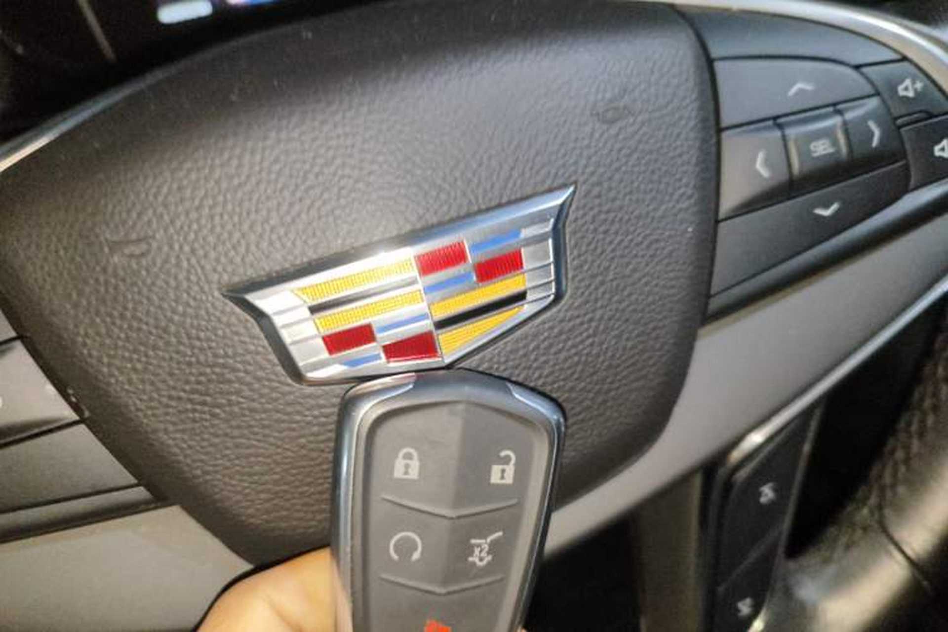 Used Cadillac XT5 2016 28T Four-Wheel Drive Luxury Model Vehicle Key
