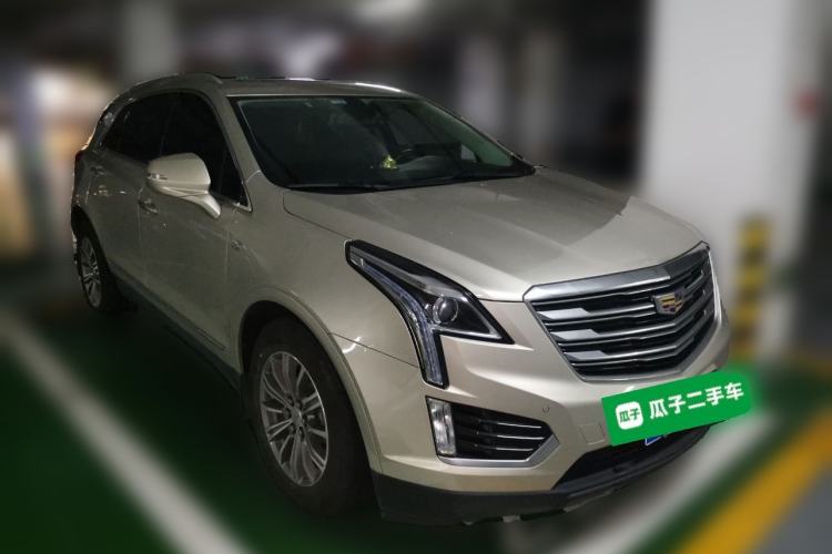 Used Cadillac XT5 2016 25T Luxury Model Front Right 45 Deg