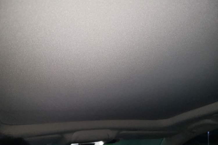 Used Cadillac XT5 2016 25T Luxury Model Headliner