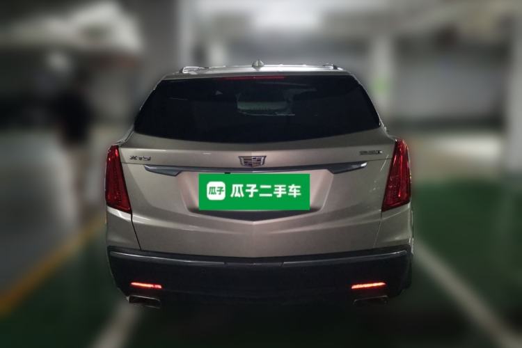 Used Cadillac XT5 2016 25T Luxury Model Rear