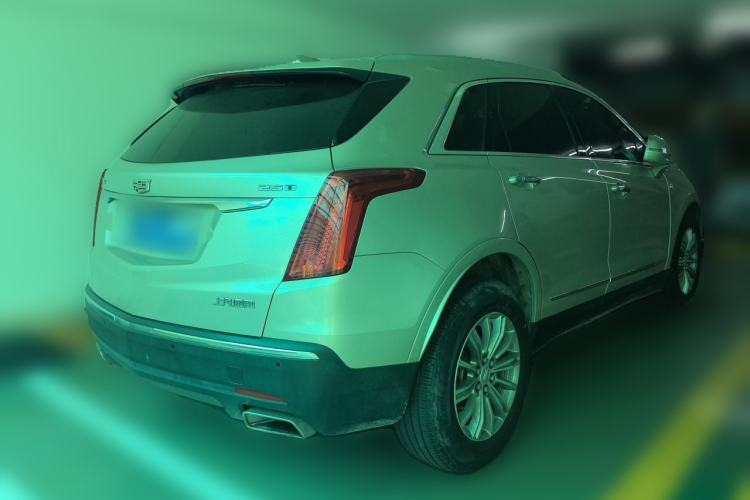Used Cadillac XT5 2016 25T Luxury Model Rear Right 45 Deg