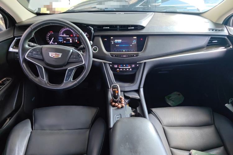 Used Cadillac XT5 2016 28T Four-Wheel Drive Luxury Model Center Console