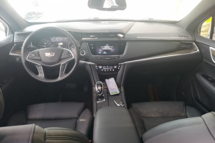Used Cadillac XT5 2016 28T Four-Wheel-Drive Leading Model Center Console