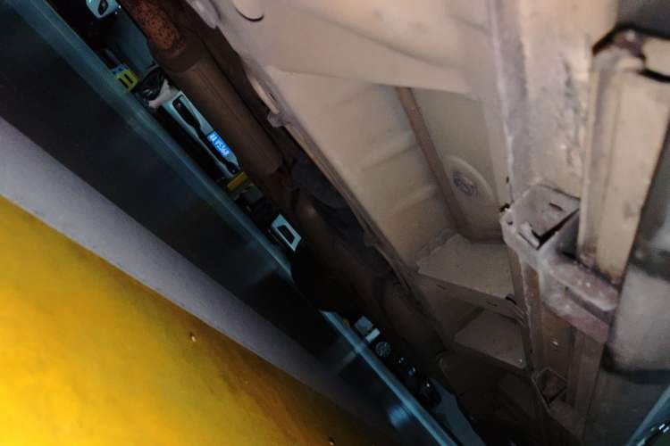 Used Cadillac XT5 2016 25T Luxury Model Chassis Front Left