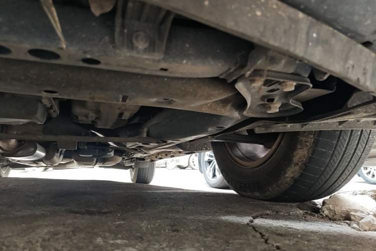 Used Cadillac XT5 2016 25T Luxury Model Chassis Front Left
