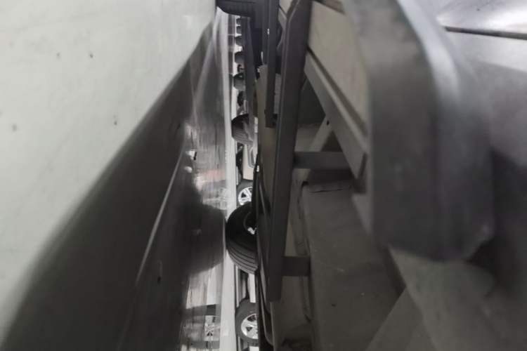 Used Cadillac XT5 2016 25T Luxury Model Chassis Front Right