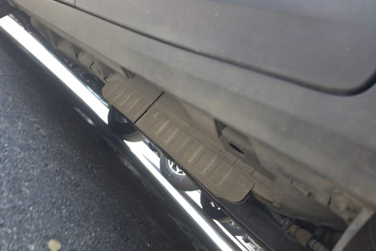 Used Cadillac XT5 2016 25T Luxury Model Chassis Rear Left