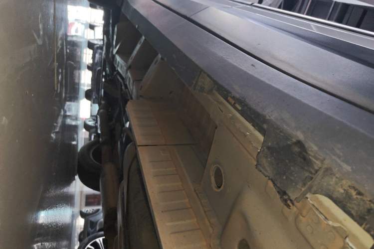 Used Cadillac XT5 2016 25T Luxury Model Chassis Rear Left