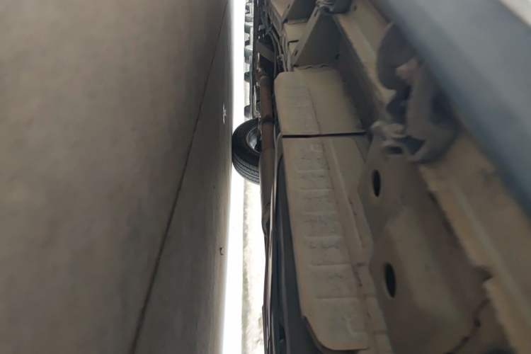 Used Cadillac XT5 2016 25T Luxury Model Chassis Rear Left