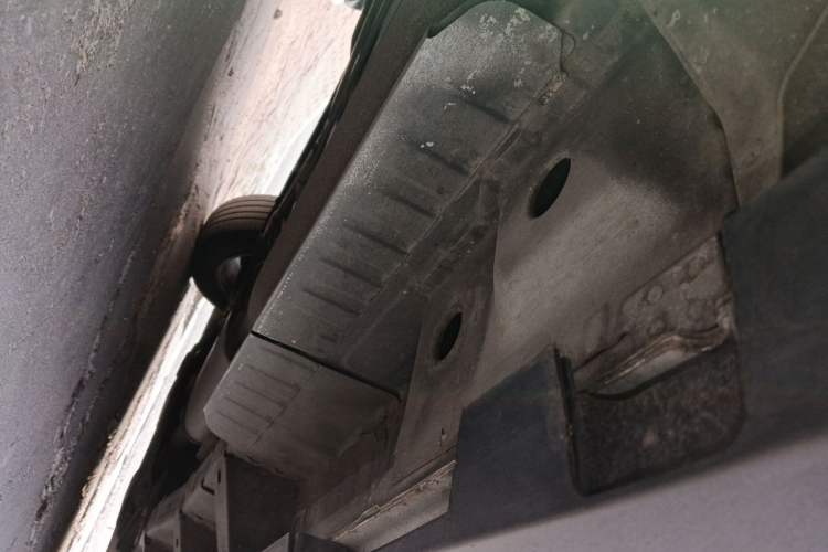 Used Cadillac XT5 2016 25T Luxury Model Chassis Rear Right