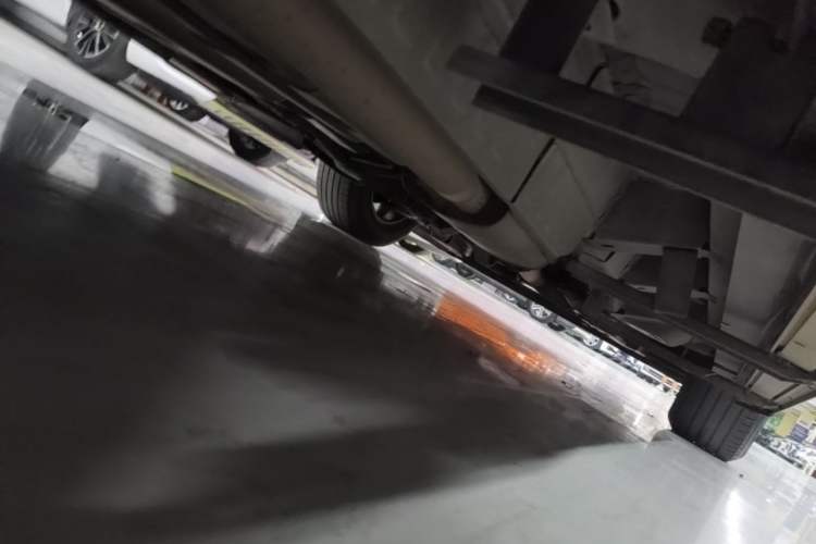 Used Cadillac XT5 2016 25T Luxury Model Chassis Rear Right