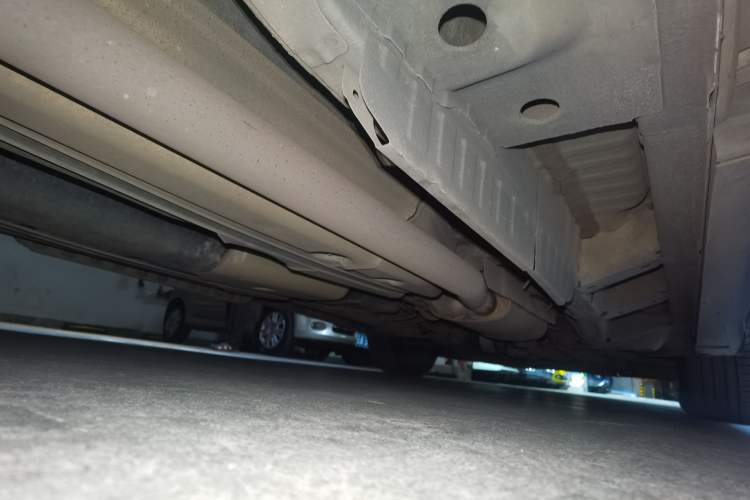 Used Cadillac XT5 2016 28T Four-Wheel Drive Tech Version Chassis Rear Right