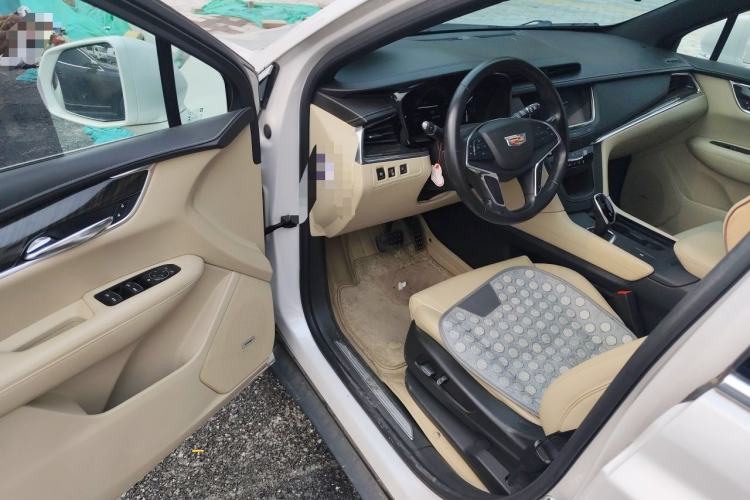 Used Cadillac XT5 2016 25T Tech Edition Driver Seat