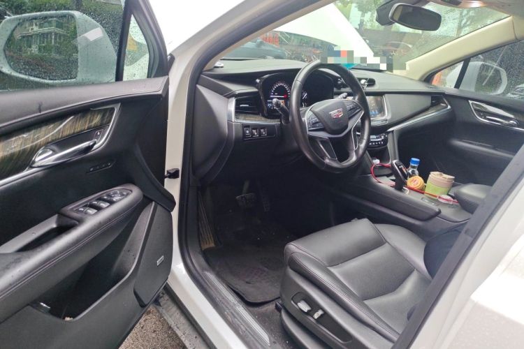 Used Cadillac XT5 2016 25T Luxury Model Driver Seat