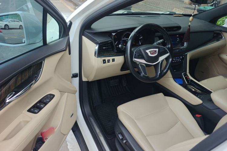 Used Cadillac XT5 2016 28T Four-Wheel Drive Tech Version Driver Seat