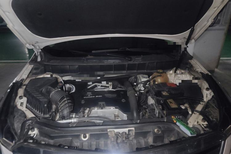 Used Cadillac XT5 2016 28T Four-Wheel Drive Luxury Model Engine Bay
