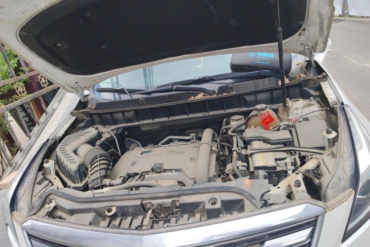 Used Cadillac XT5 2016 25T Luxury Model Engine Bay