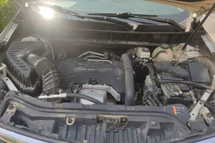 Used Cadillac XT5 2016 28T Four-Wheel-Drive Leading Model Engine Bay