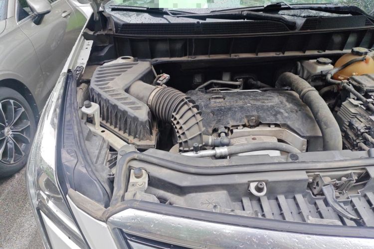 Used Cadillac XT5 2016 25T Luxury Model Engine Bay Right
