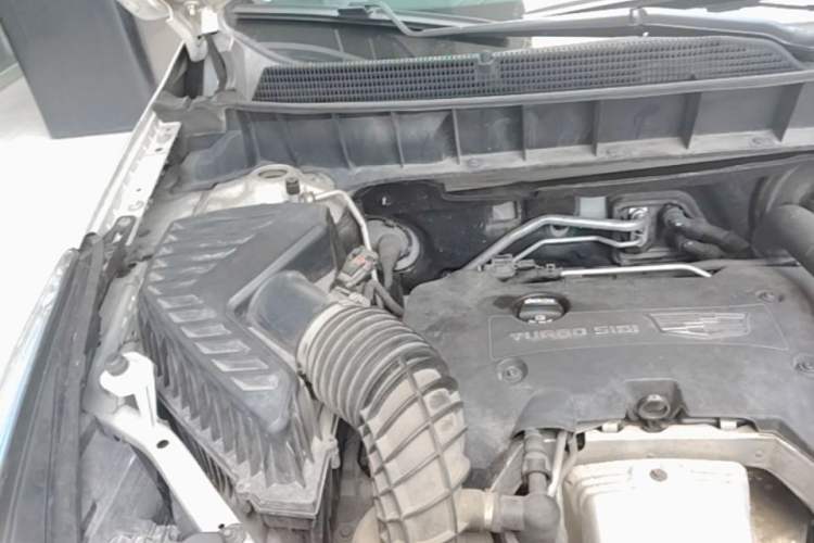 Used Cadillac XT5 2016 28T Four-Wheel Drive Luxury Model Engine Bay Right