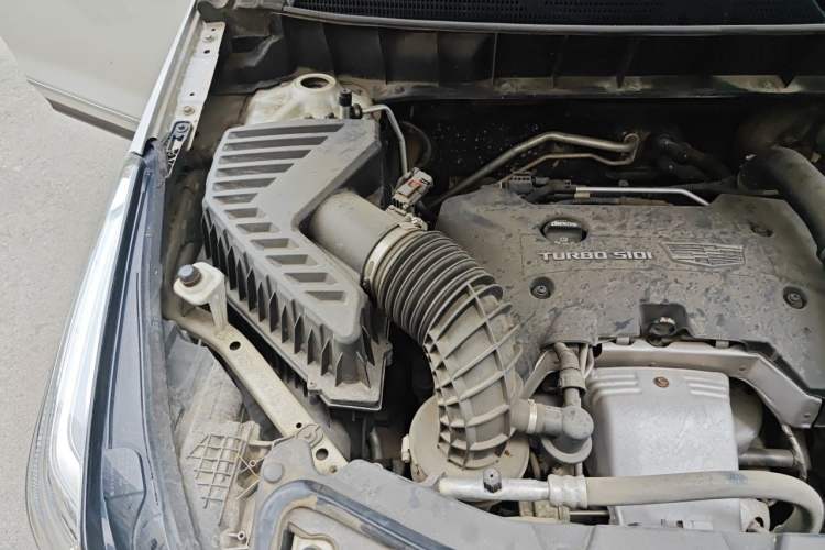 Used Cadillac XT5 2016 28T Four-Wheel Drive Luxury Model Engine Bay Right