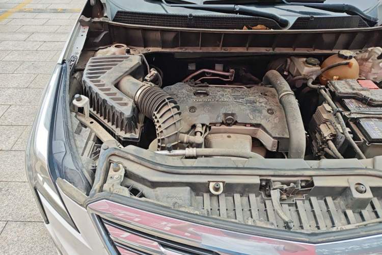 Used Cadillac XT5 2016 25T Luxury Model Engine Bay Right