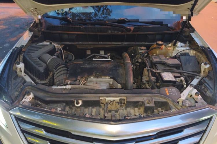 Used Cadillac XT5 2016 25T Luxury Model Engine Bay