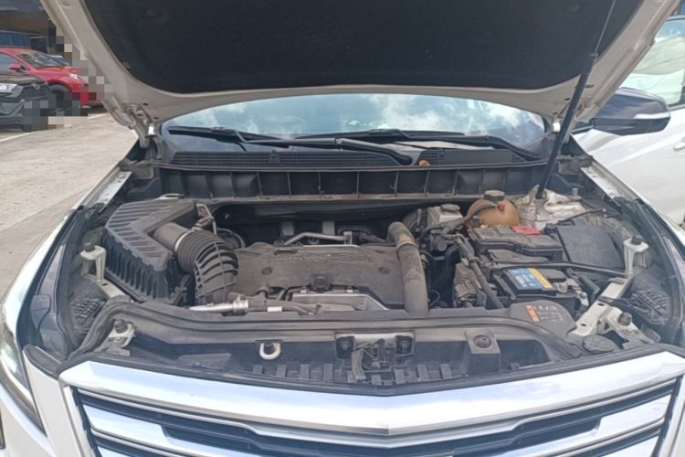 Used Cadillac XT5 2016 28T Four-Wheel Drive Luxury Model Engine Bay