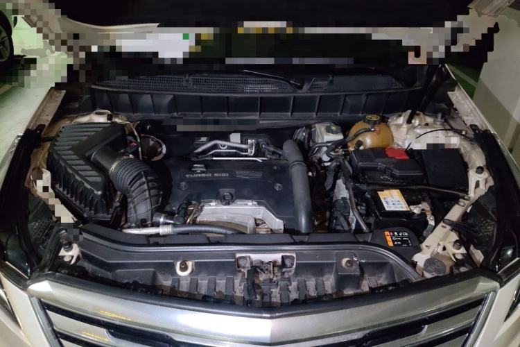 Used Cadillac XT5 2016 28T Four-Wheel Drive Luxury Model Engine Bay