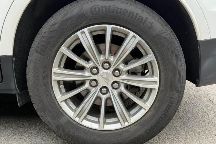 Used Cadillac XT5 2016 25T Luxury Model Exterior 1