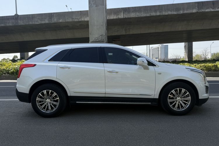 Used Cadillac XT5 2016 25T Luxury Model Exterior 11