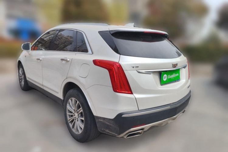 Used Cadillac XT5 2016 25T Luxury Model Exterior 2