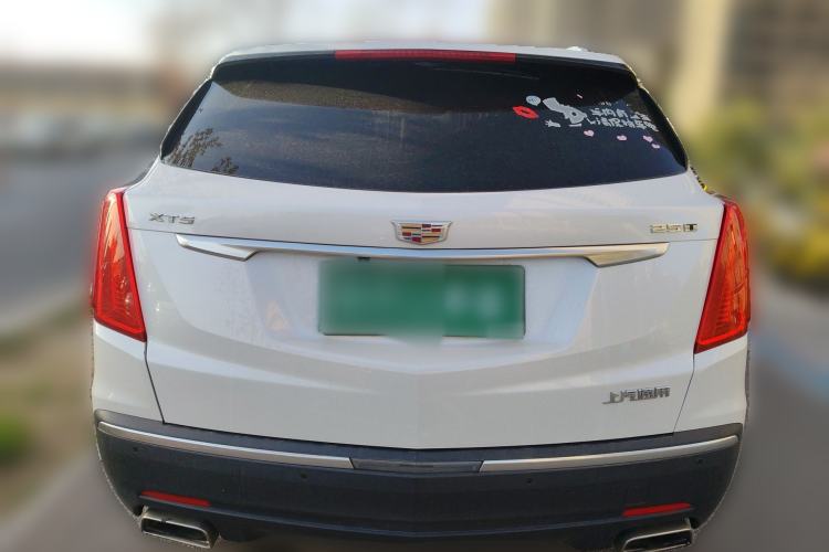 Used Cadillac XT5 2016 25T Luxury Model Exterior 4