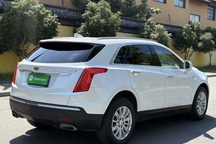 Used Cadillac XT5 2016 25T Tech Edition Exterior 5