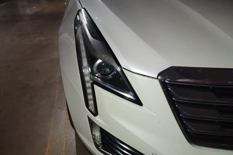 Used Cadillac XT5 2016 25T Luxury Model Exterior 6