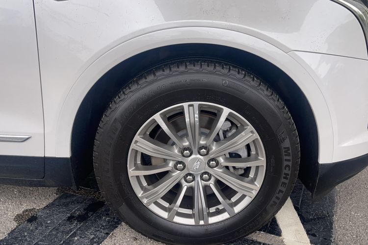 Used Cadillac XT5 2016 25T Luxury Model Exterior 6