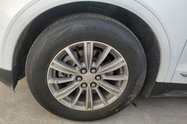 Used Cadillac XT5 2016 25T Luxury Model Exterior 7