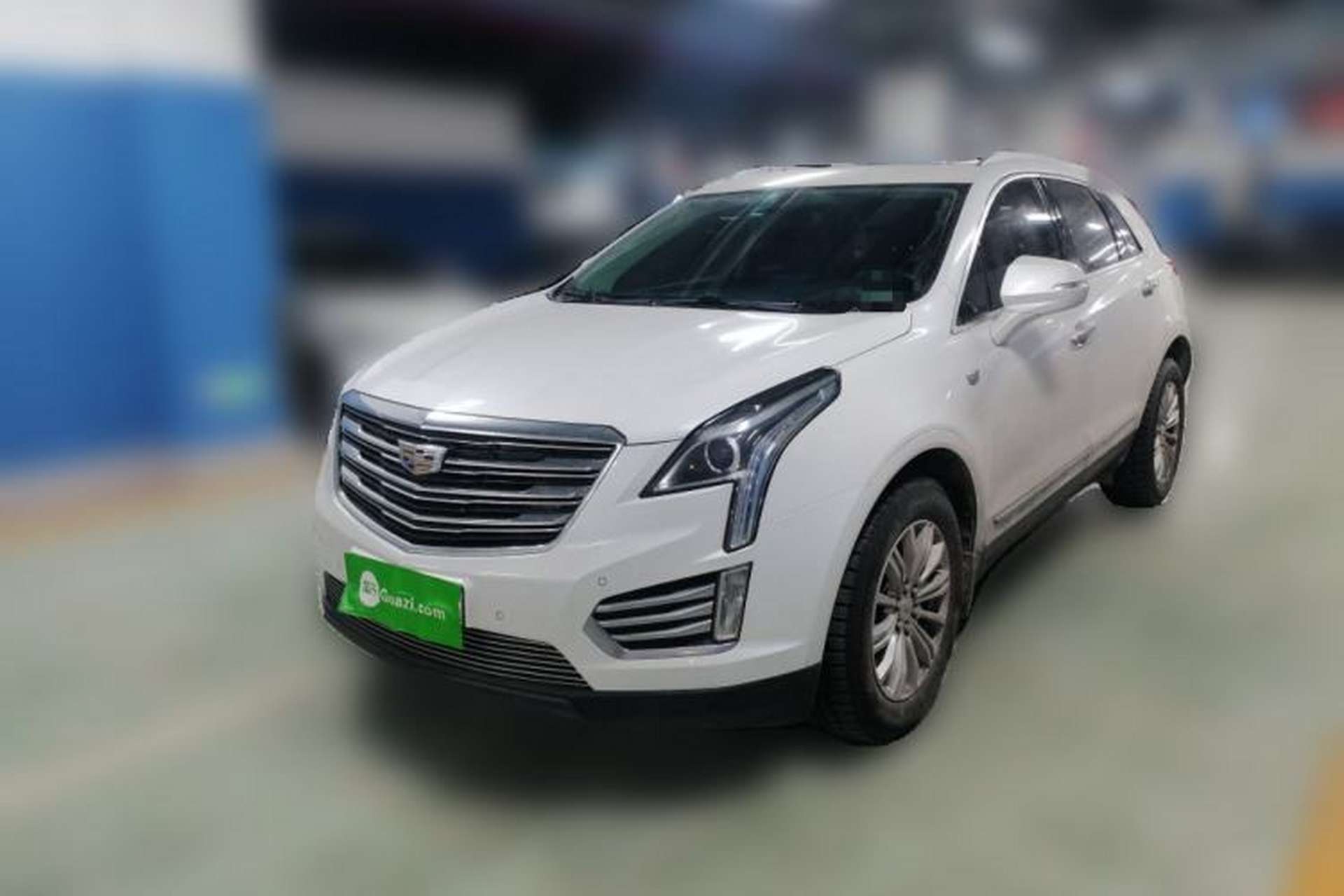 Used Cadillac XT5 2016 25T Luxury Model Front Left 45 Deg