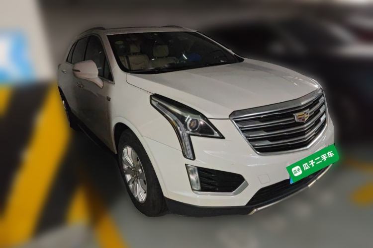 Used Cadillac XT5 2016 25T Tech Edition Front Right 45 Deg