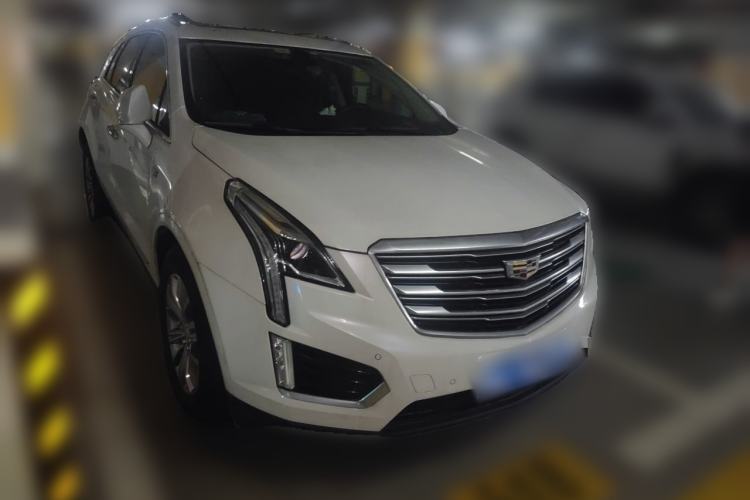 Used Cadillac XT5 2016 28T Four-Wheel Drive Luxury Model Front Right 45 Deg