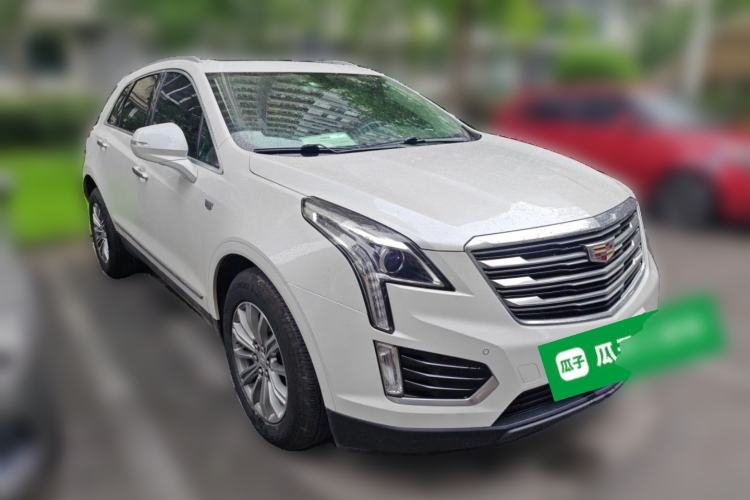 Used Cadillac XT5 2016 25T Luxury Model Front Right 45 Deg