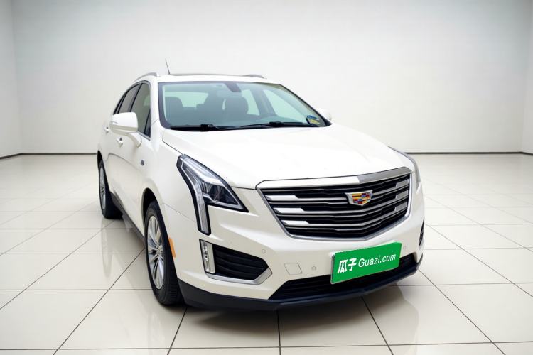 Used Cadillac XT5 2016 28T Four-Wheel Drive Luxury Model Front Right 45 Deg