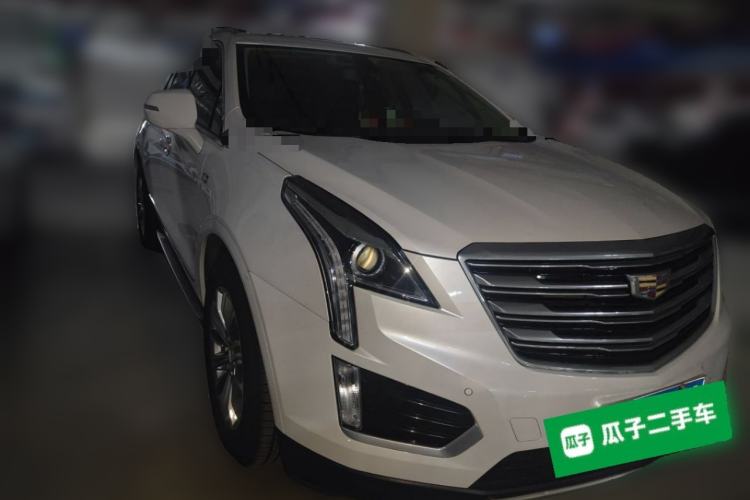 Used Cadillac XT5 2016 25T Luxury Model Front Right 45 Deg