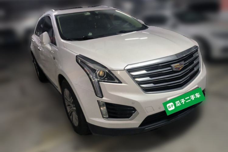 Used Cadillac XT5 2016 25T Luxury Model Front Right 45 Deg