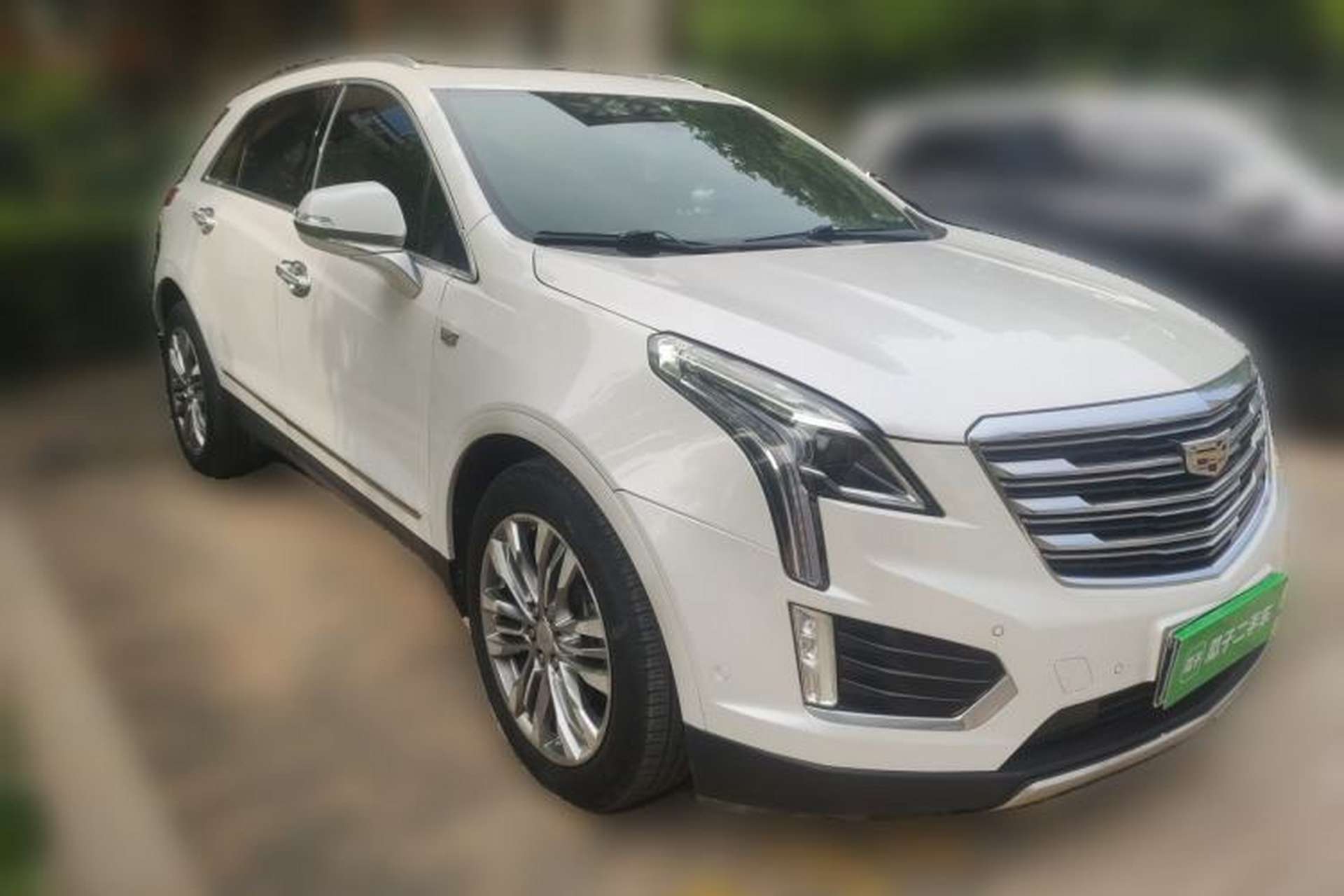 Used Cadillac XT5 2016 28T Four-Wheel-Drive Leading Model Front Right 45 Deg
